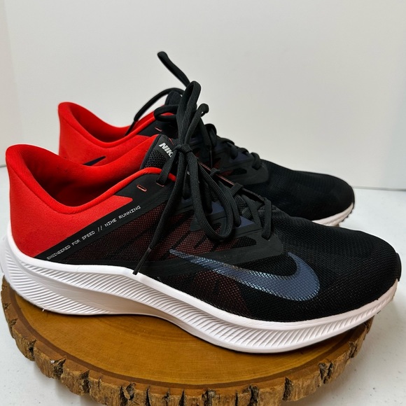Nike Other - NIKE QUEST 3 “bred” Marathon RUNNING SHOES/Sneakers.  Only worn 3x a bit to big.